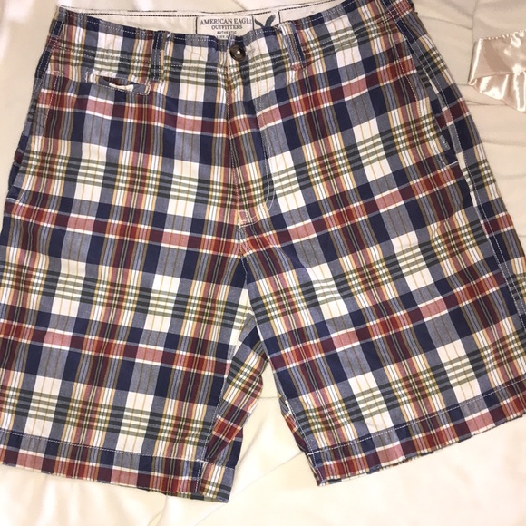 2 pairs American Eagle plaid men’s Shorts size 32 - Picture 2 of 10